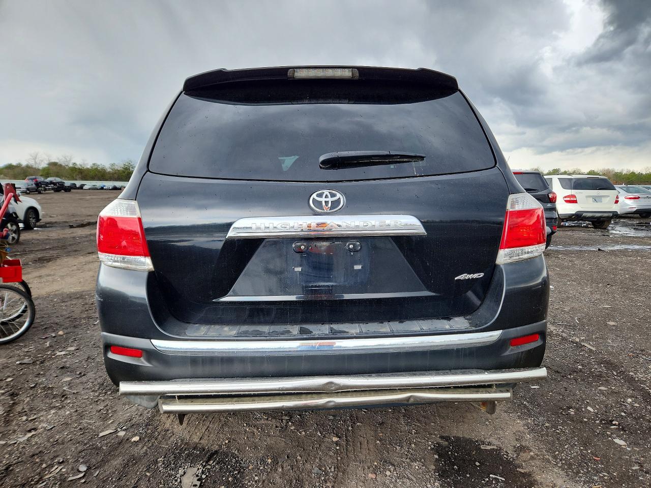 Toyota Highlander Base