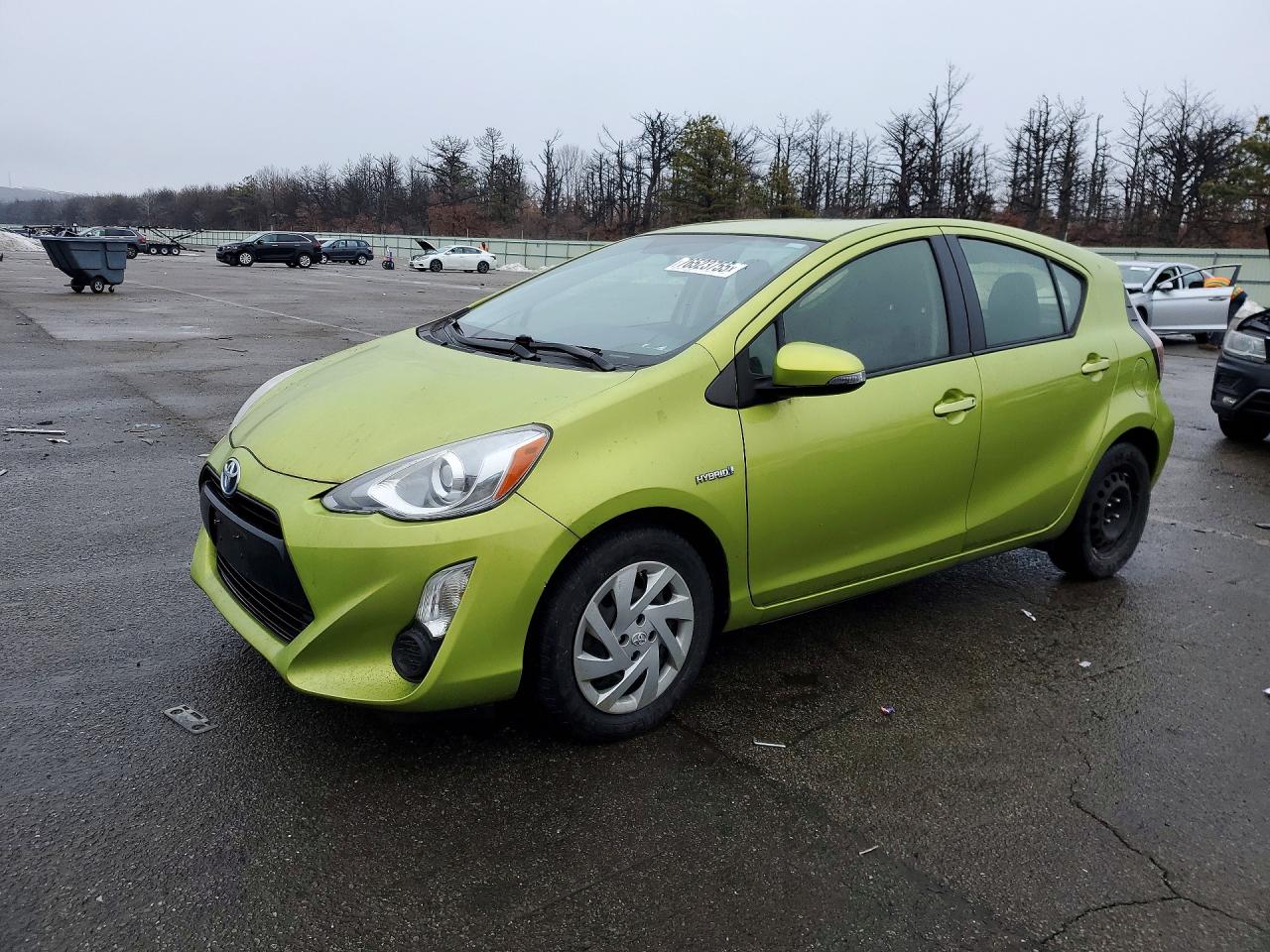 Salvage Toyota Prius Image