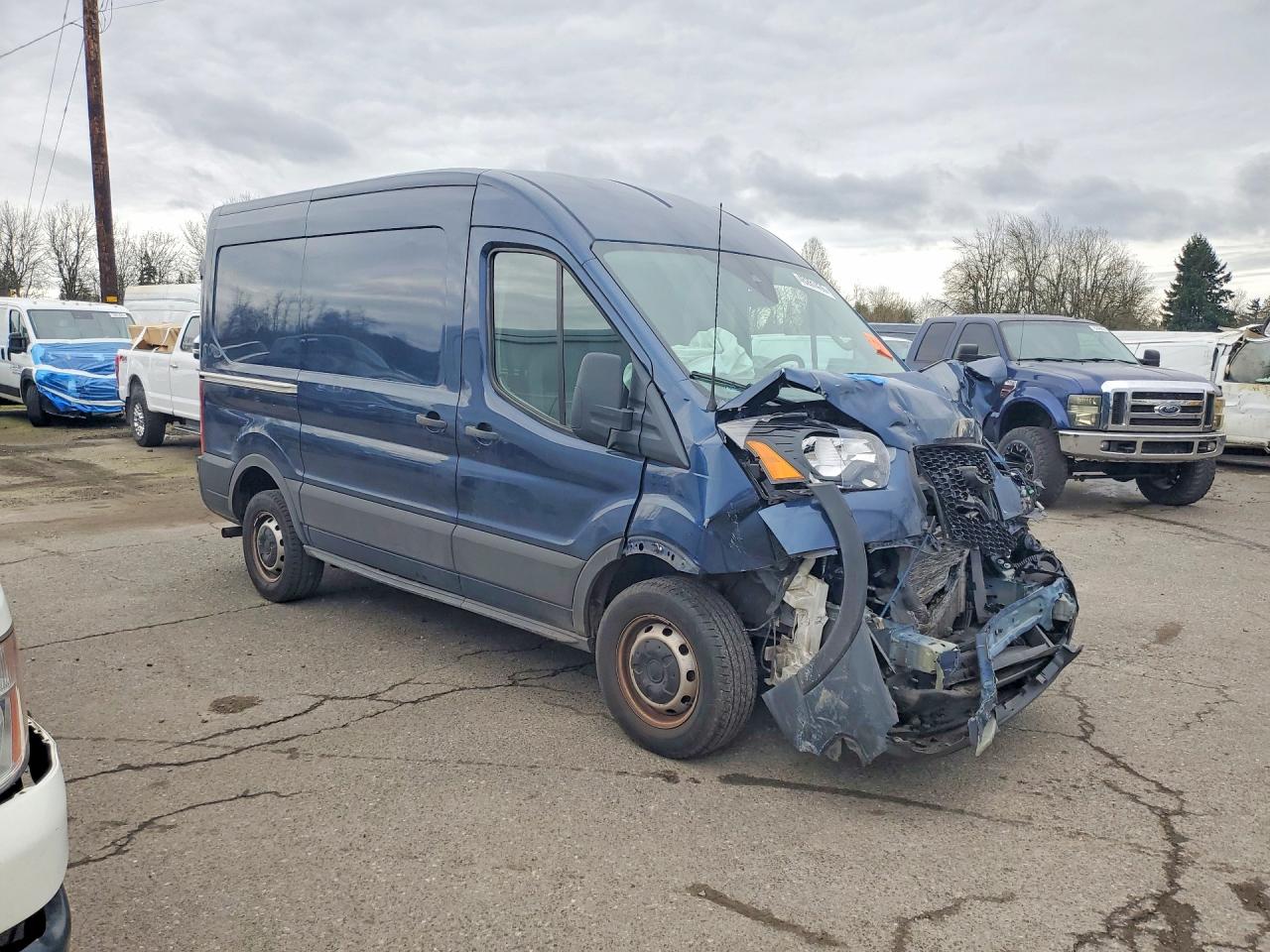 Ford Transit T-150