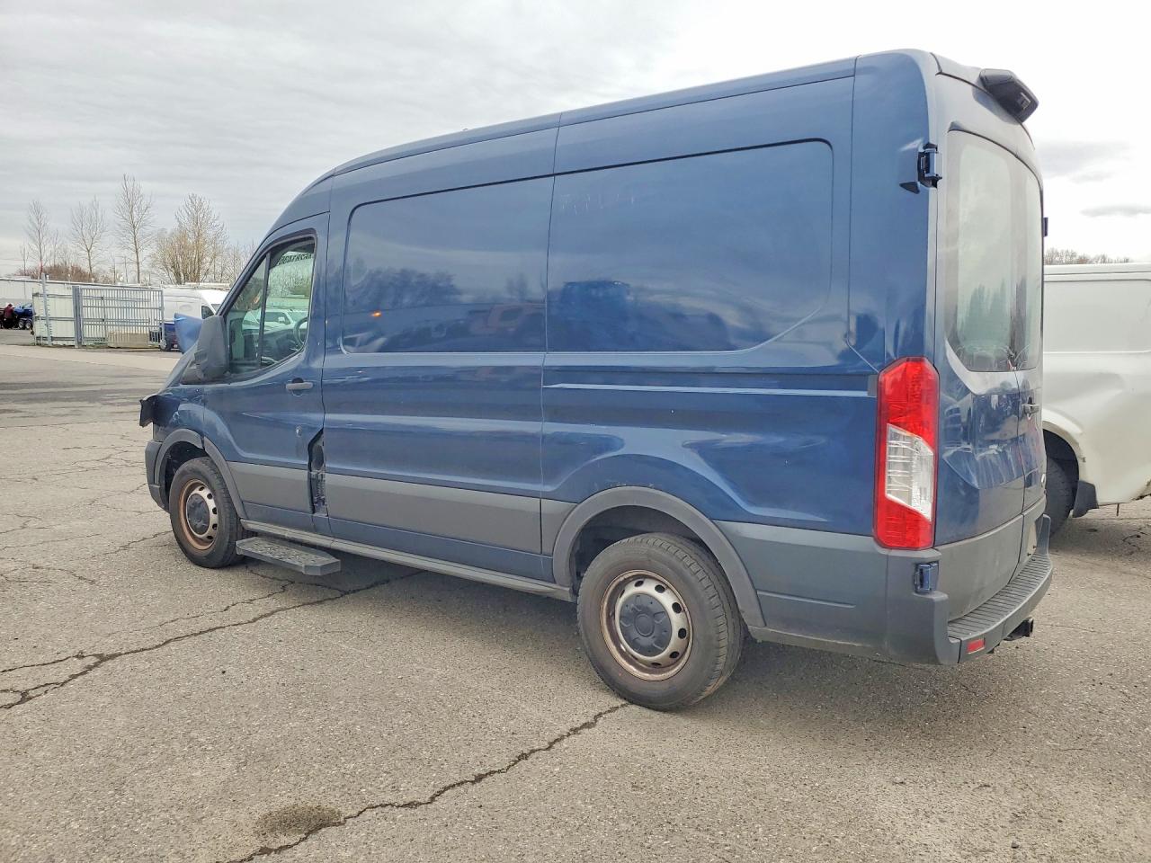 Ford Transit T-150