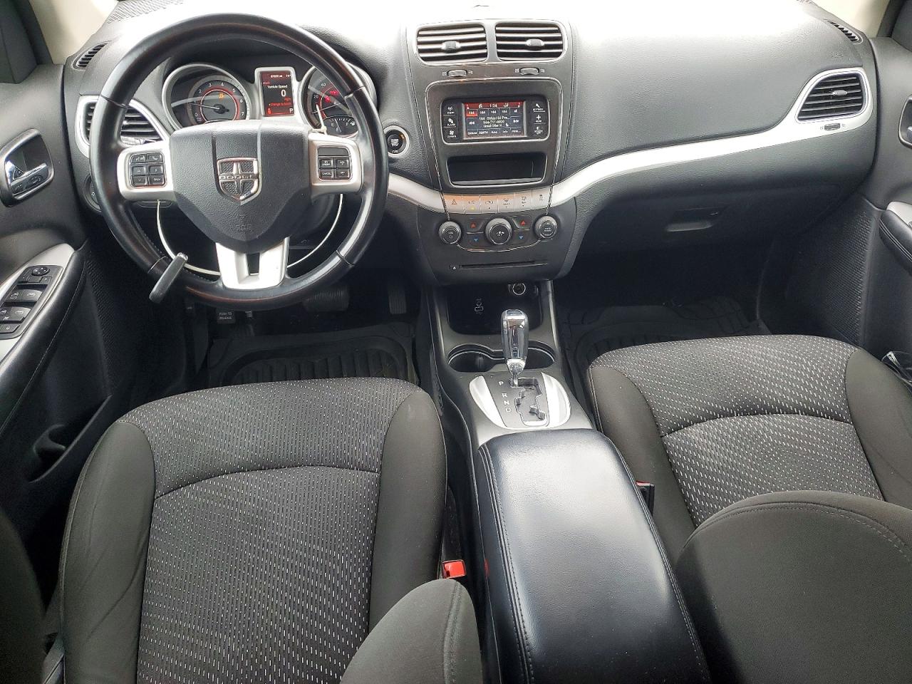 Dodge Journey Se