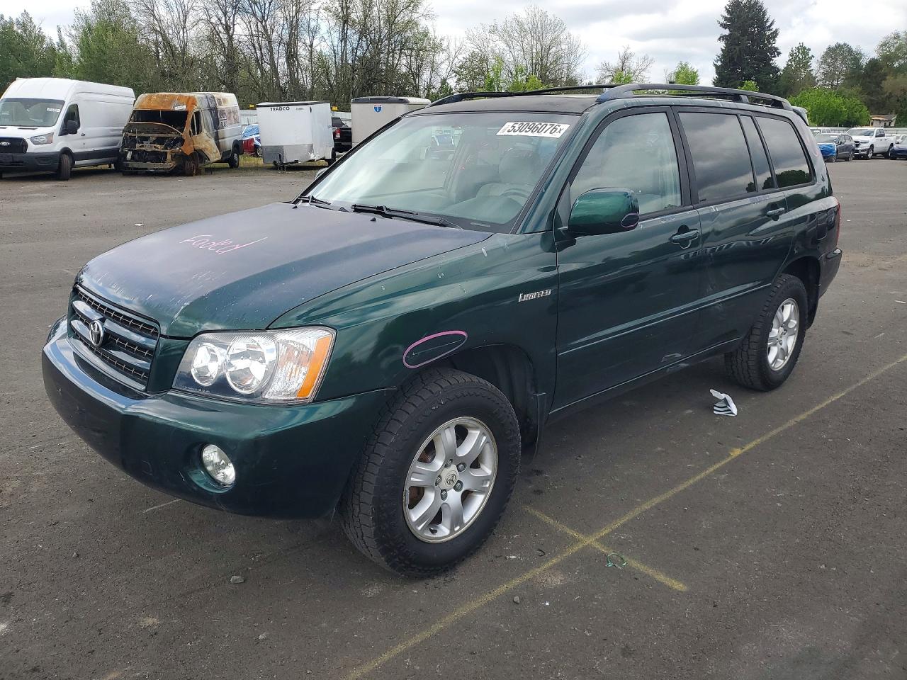 Salvage Toyota Highlander Image