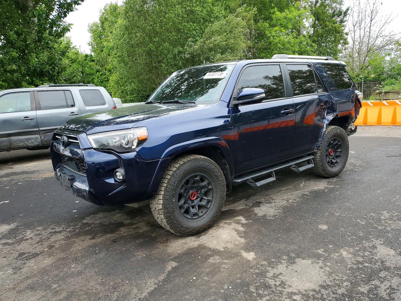 Salvage Toyota 4Runner Image