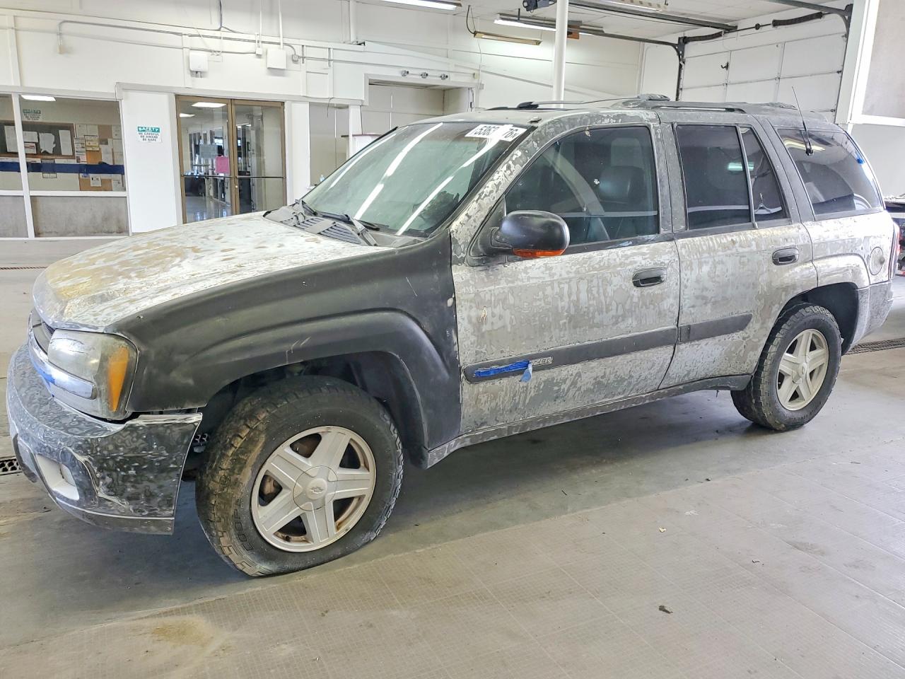 Salvage Chevrolet Trailblazer Image