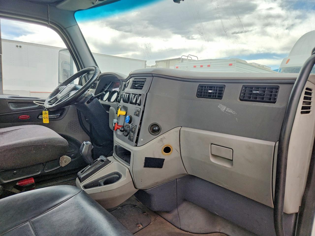 Peterbilt 579