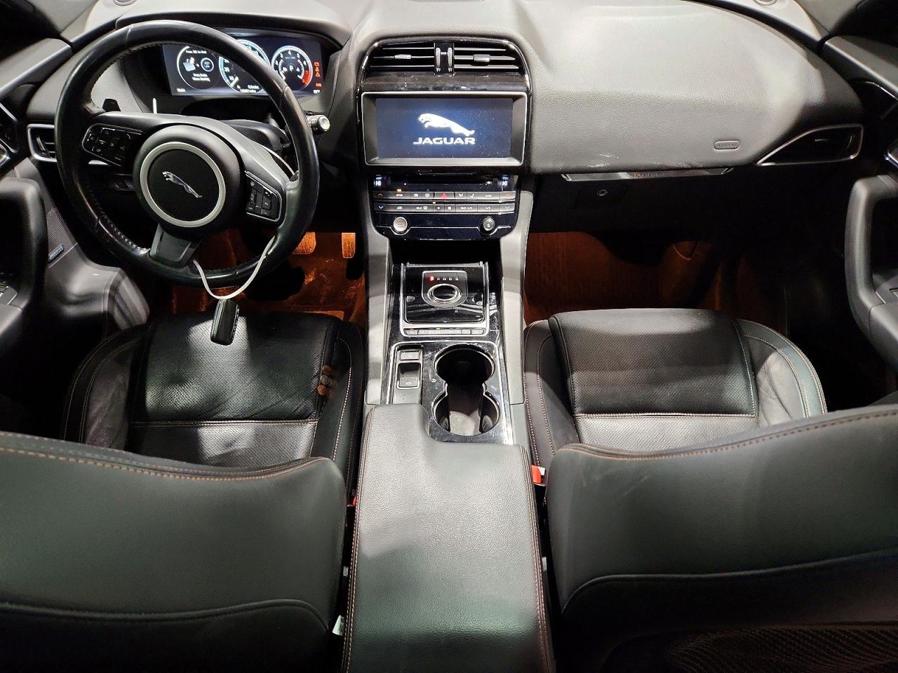 Jaguar F-PACE Prestige