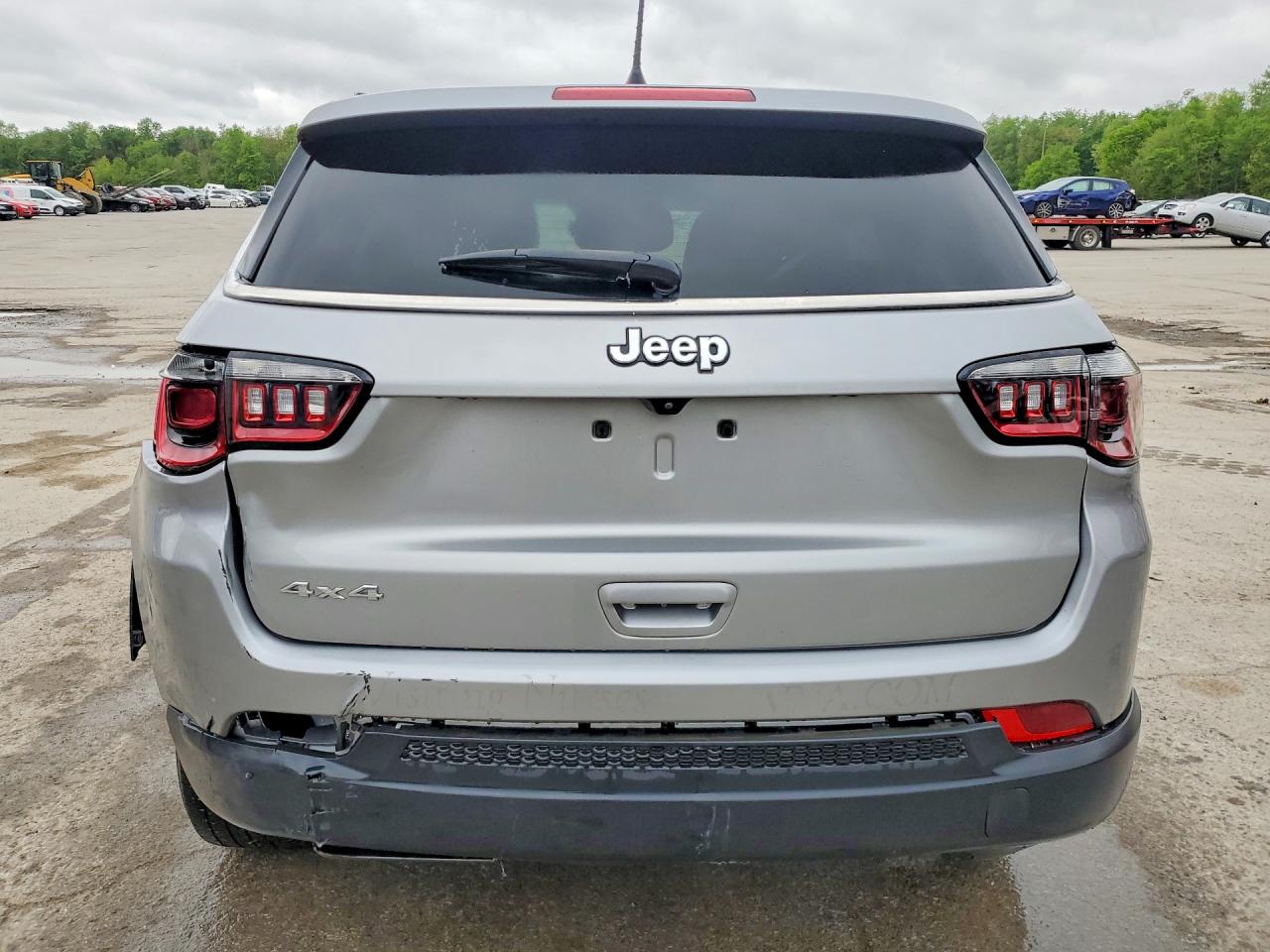 Jeep Compass Sport
