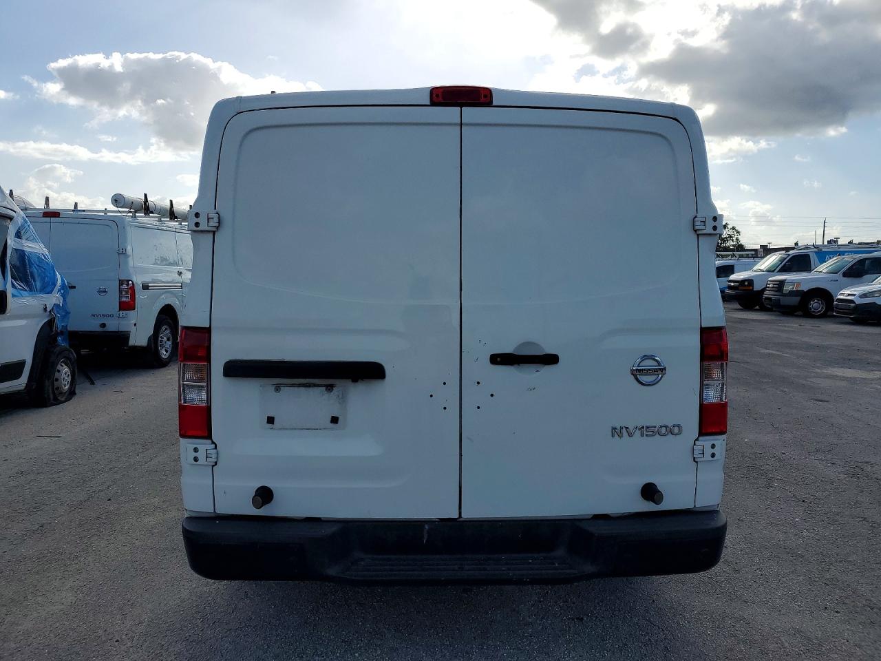 Nissan Nv 1500 Sv