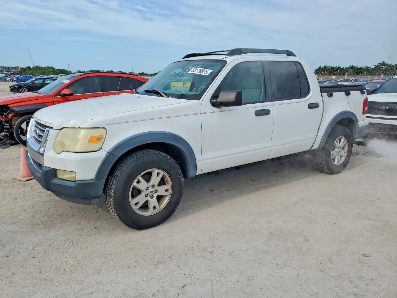Salvage Ford Explorer Image