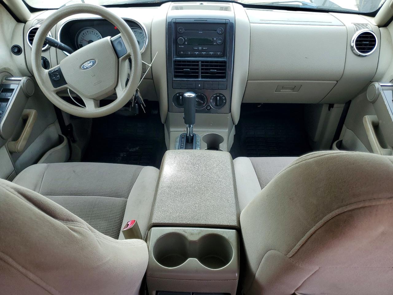 Ford Explorer Xlt