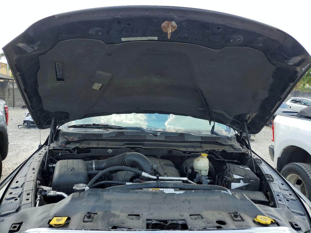 Ram 1500 Slt