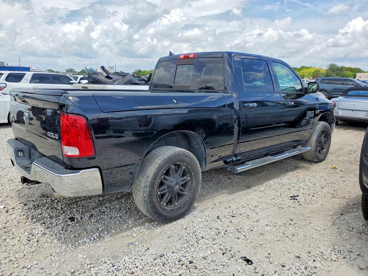 Ram 1500 Slt