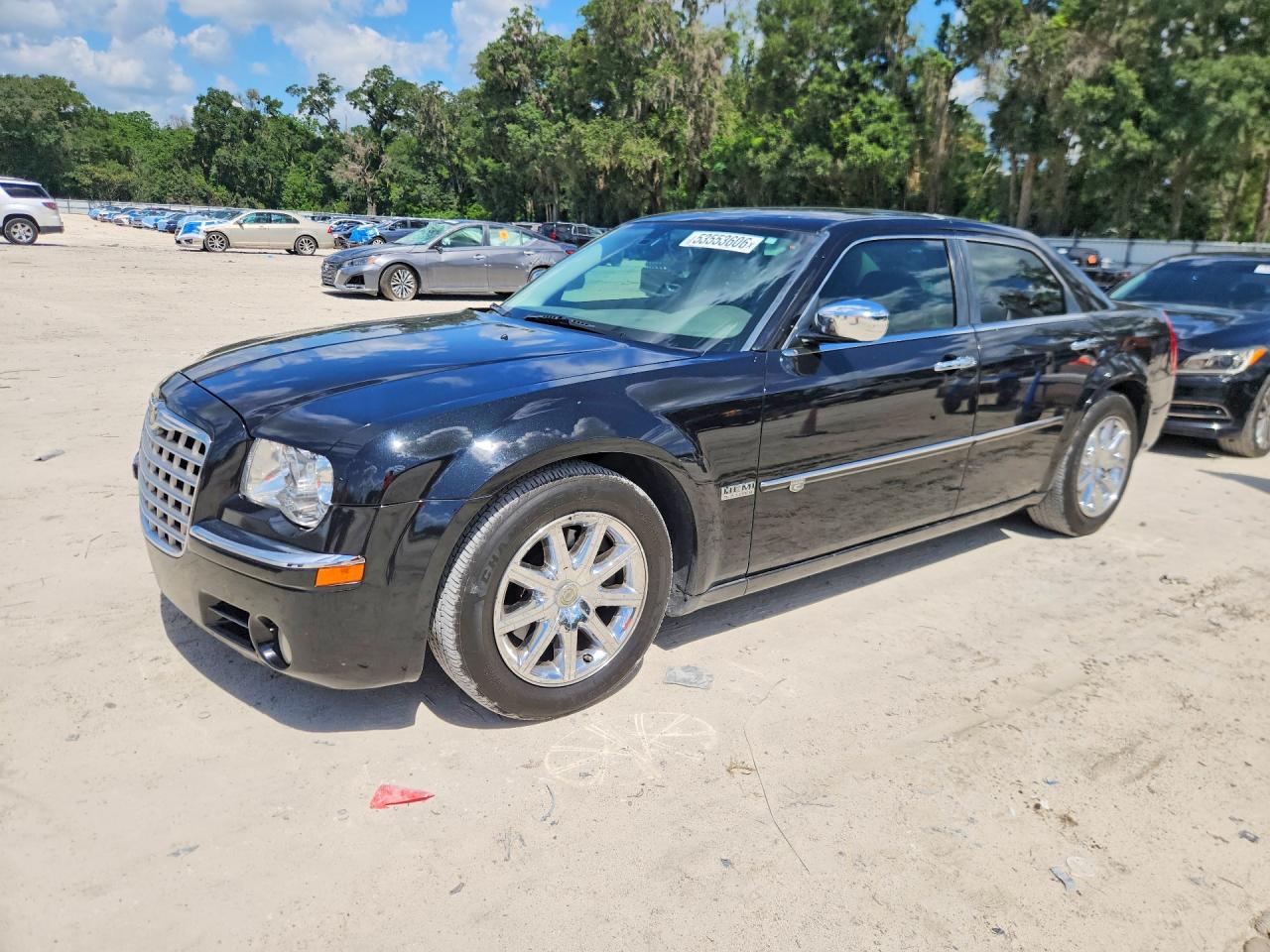 Salvage Chrysler 300 Image