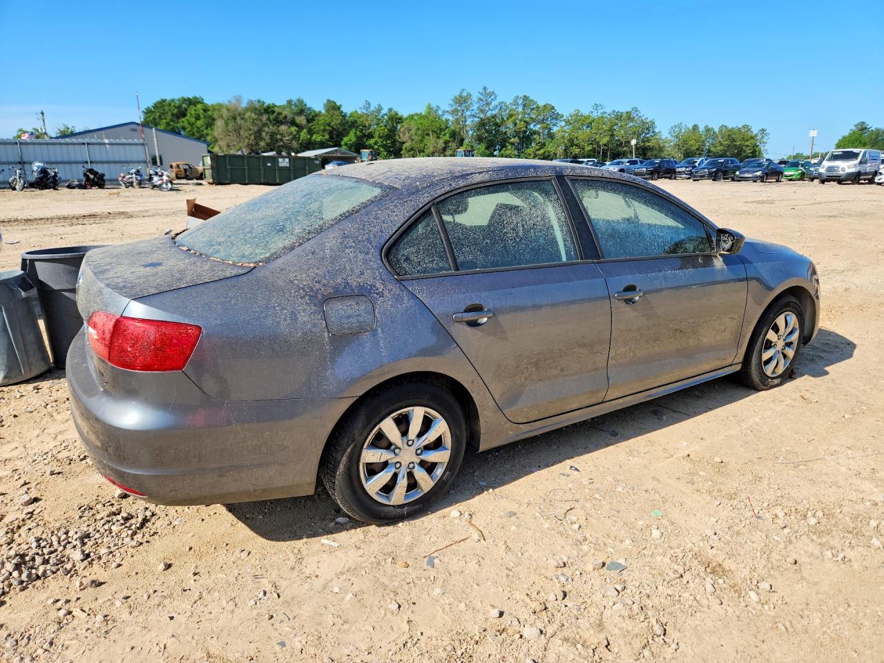 Volkswagen Jetta Base
