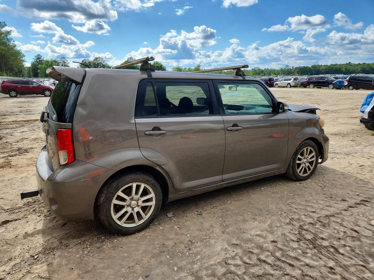 Toyota Scion Xb