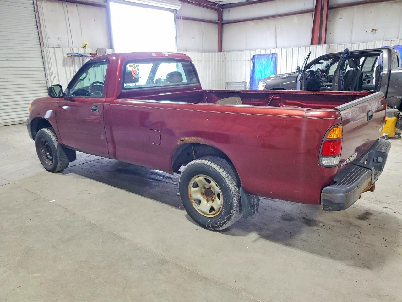 Toyota Tundra Base
