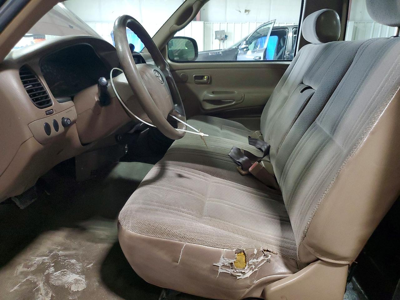 Toyota Tundra Base