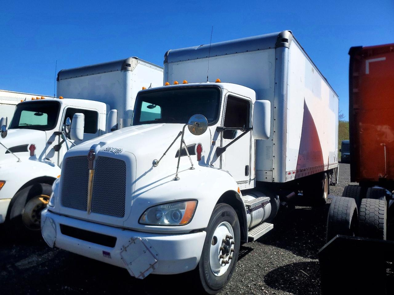 Kenworth T370