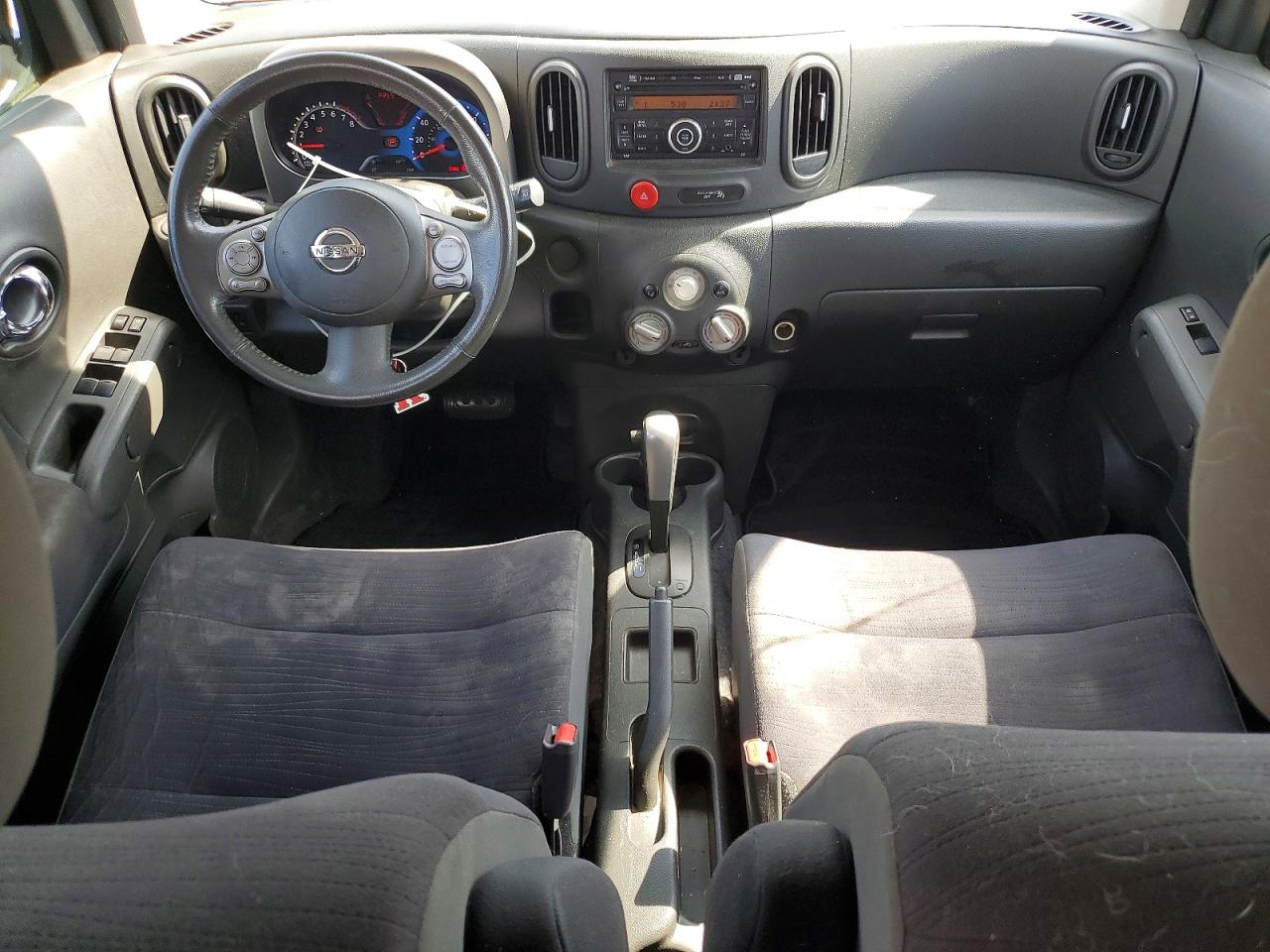 Nissan cube 1.8