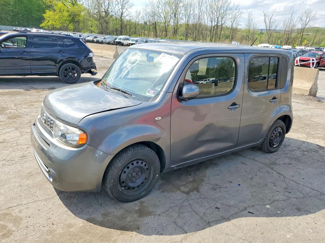 2012 Nissan cube
