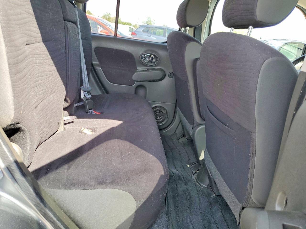 Nissan cube 1.8