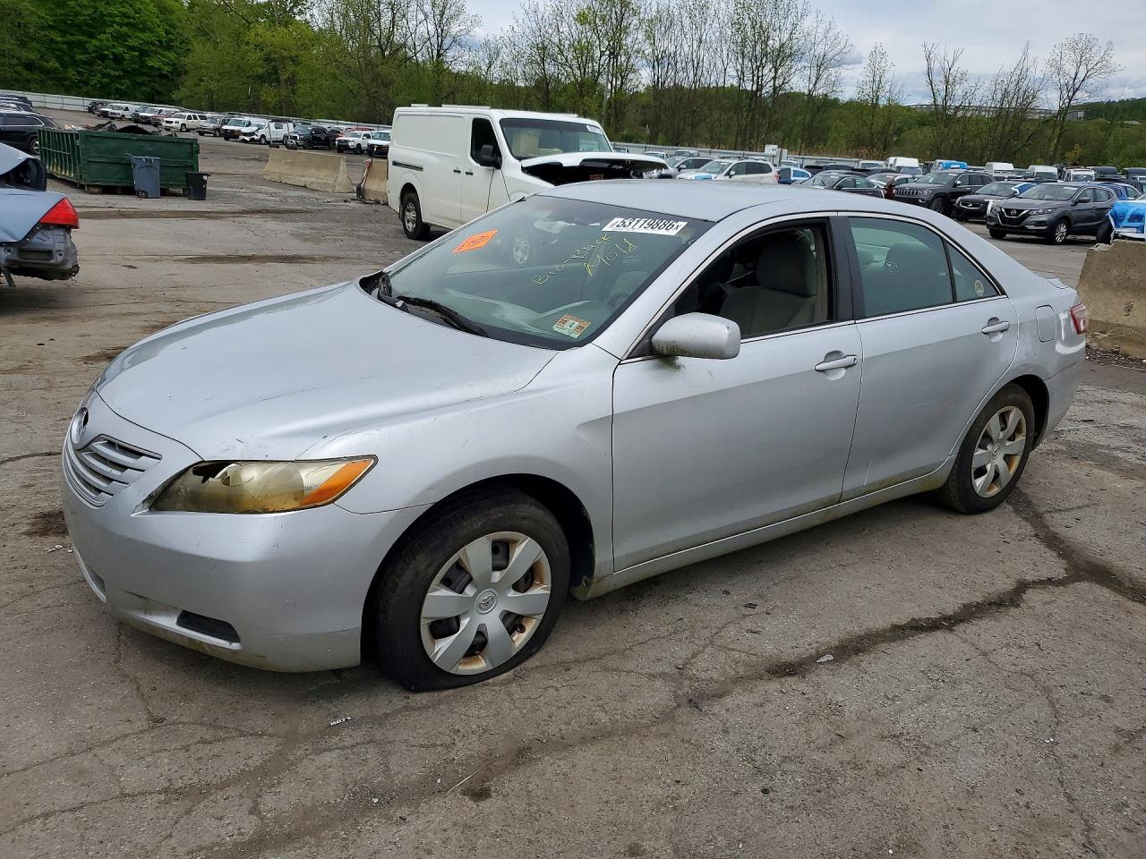 Salvage Toyota Camry Image