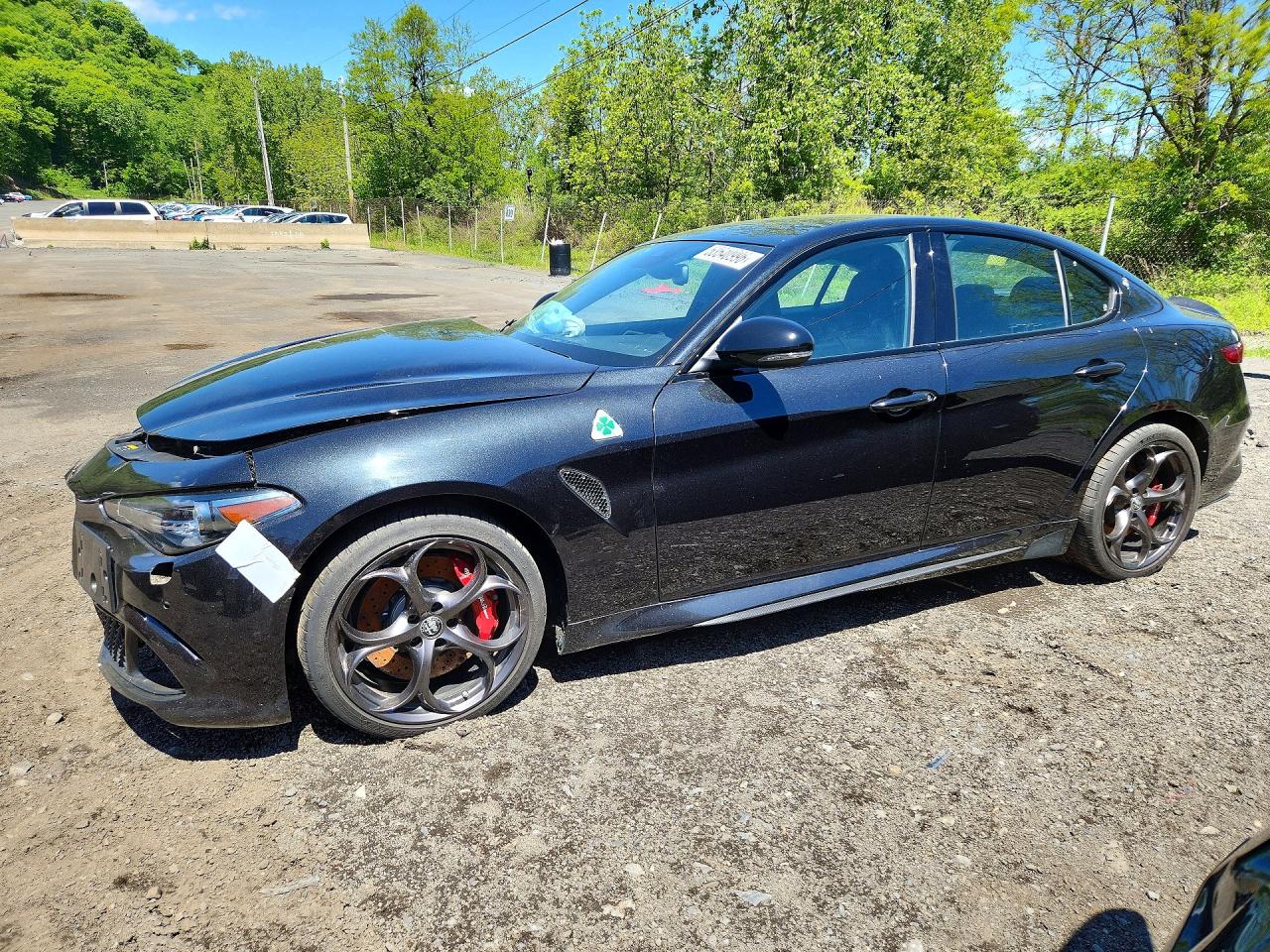 Salvage Alfa Romeo Giulia Image