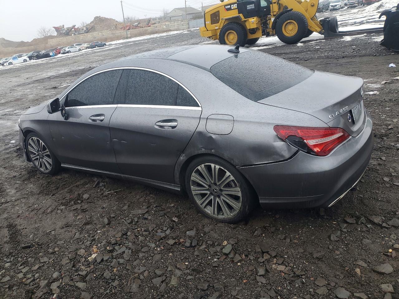 Mercedes-Benz Cla-class 250 4matic