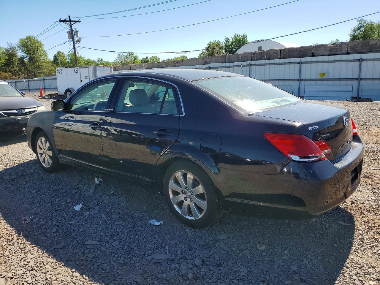 Toyota Avalon Xls