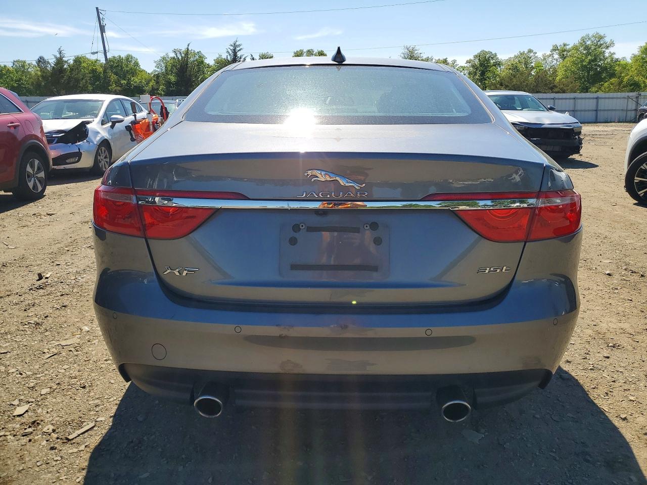 Jaguar XF Premium