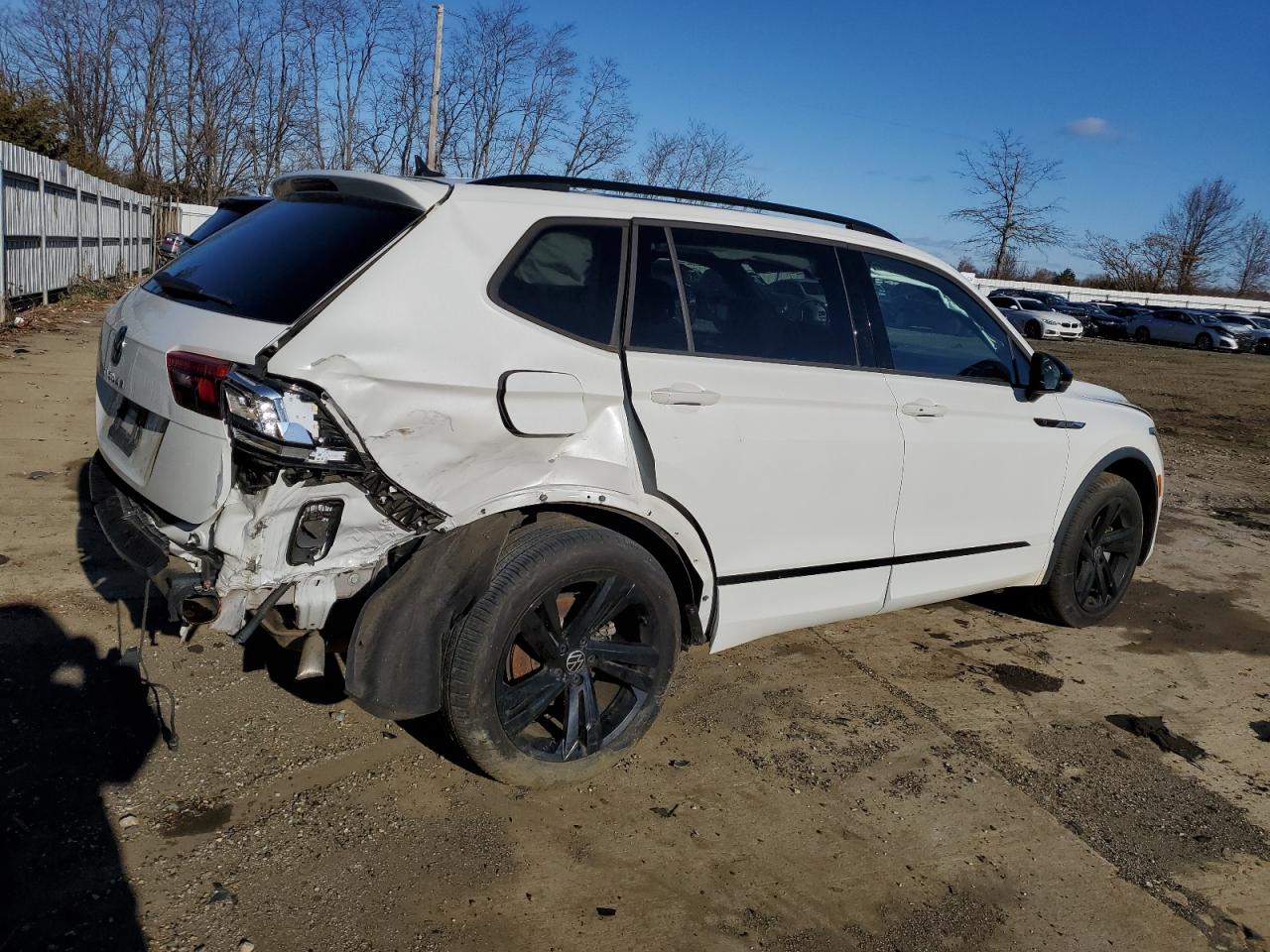 Volkswagen Tiguan Se R-line Black