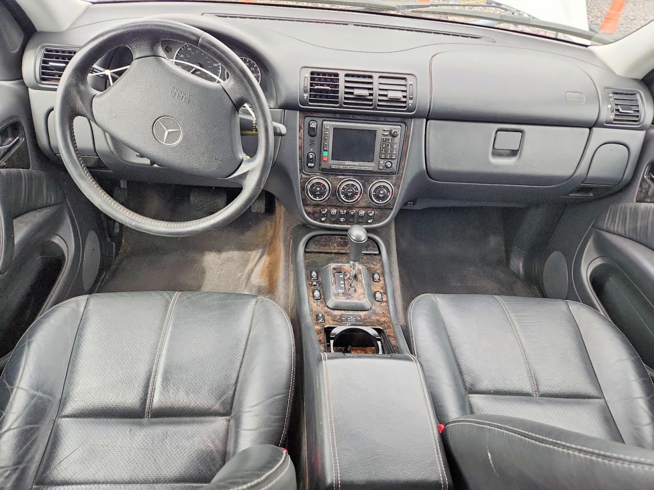 Mercedes-Benz M-Class 350