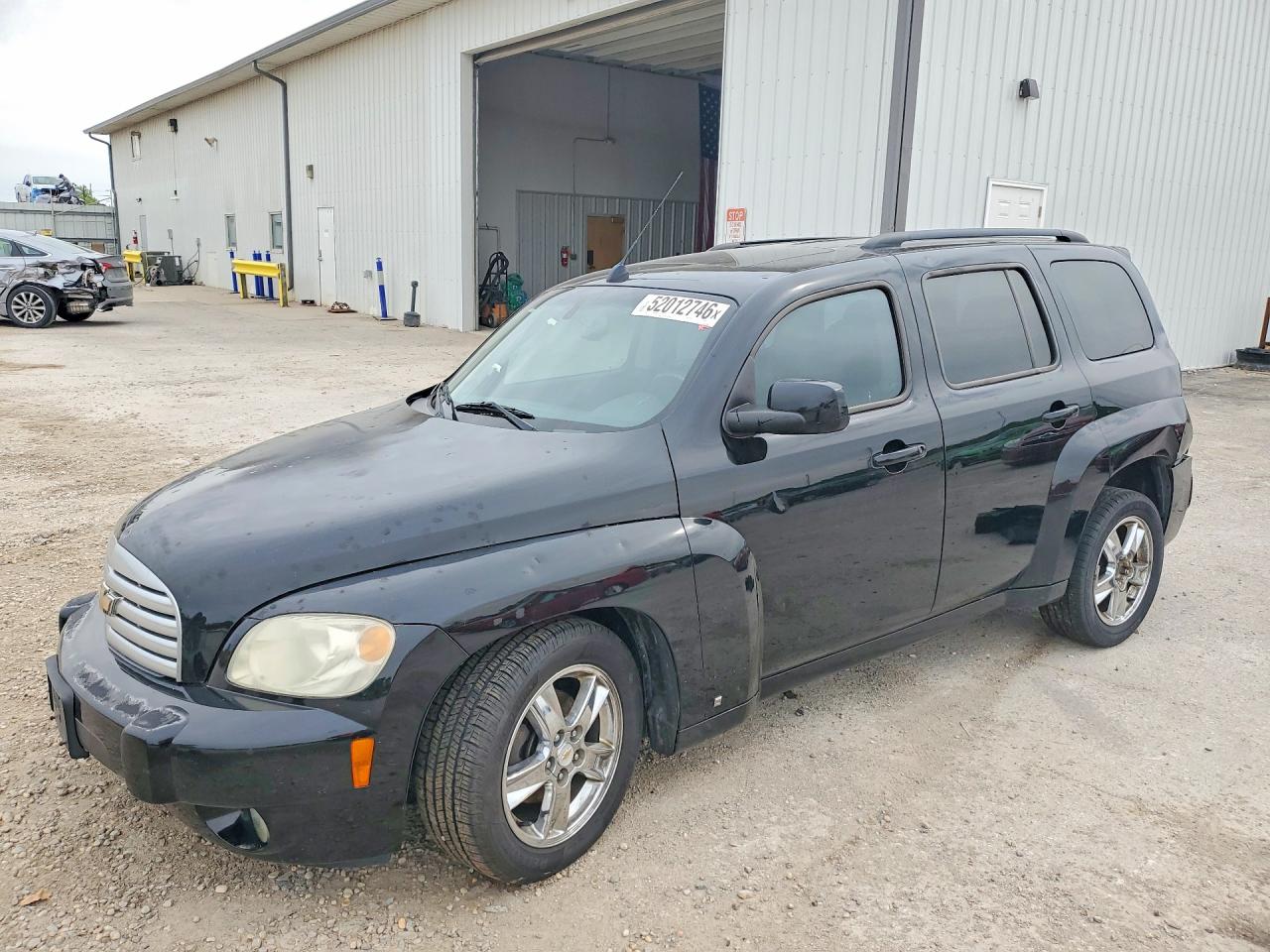 Salvage Chevrolet HHR Image