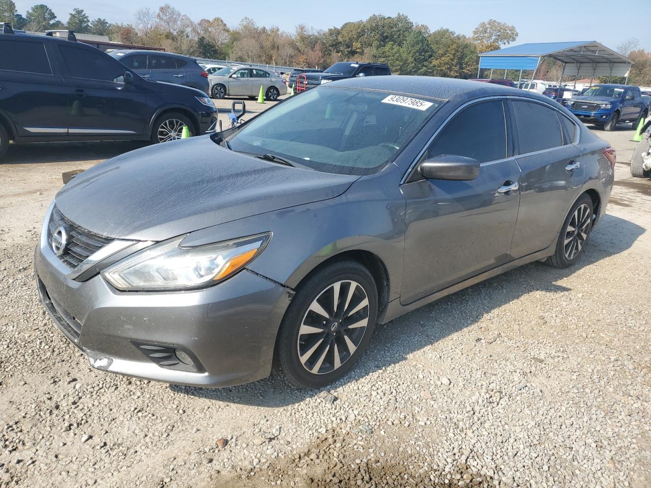 Salvage Nissan Altima Image