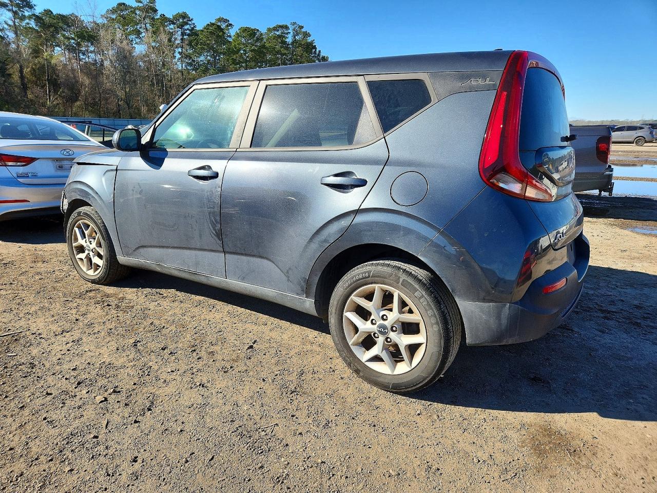 Kia Soul Lx