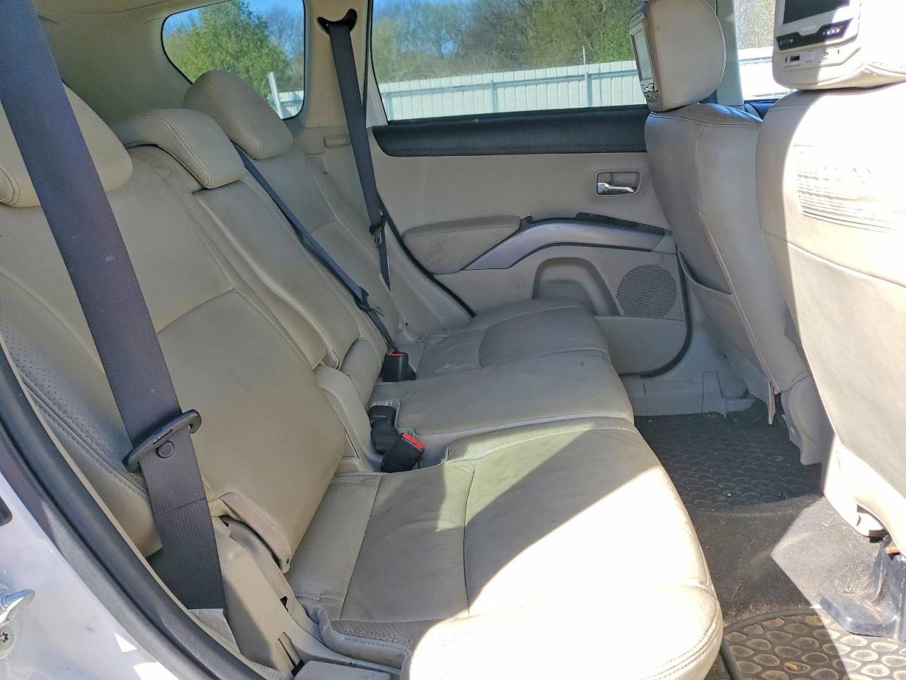 Mitsubishi Outlander Xls