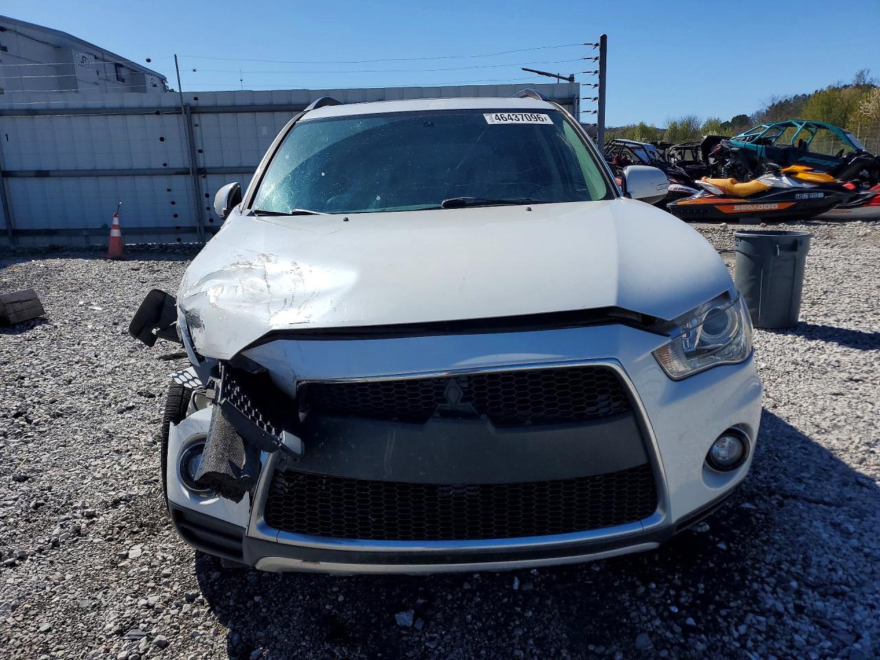 Mitsubishi Outlander Xls
