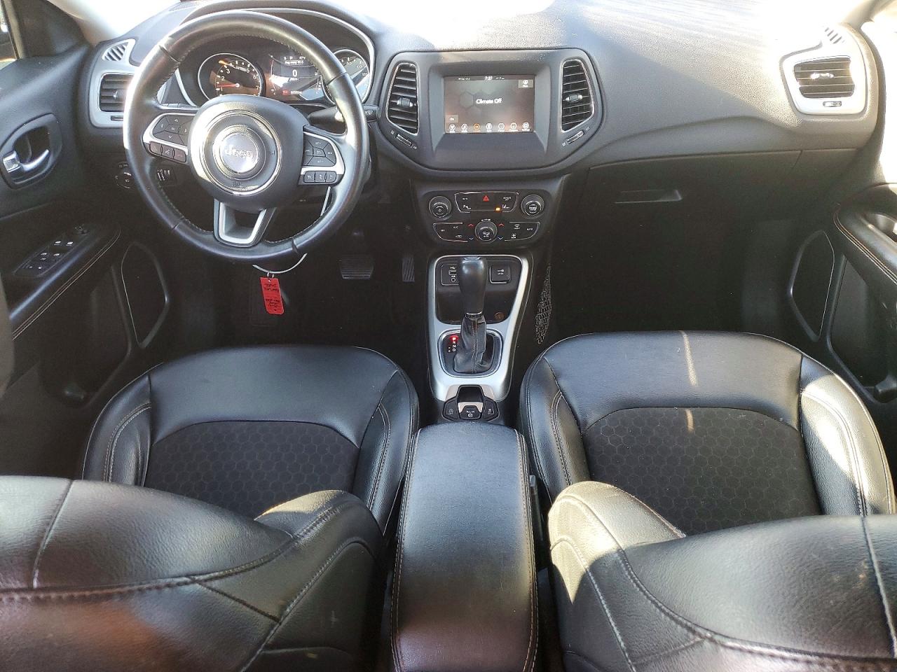 Jeep Compass Latitude