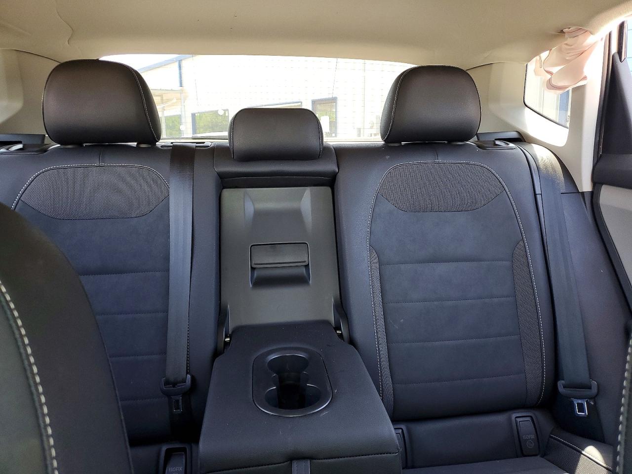 Volkswagen Taos Se