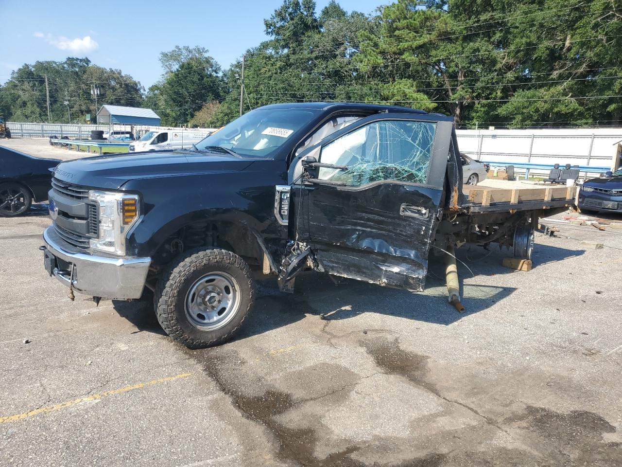Salvage Ford F-250 Image