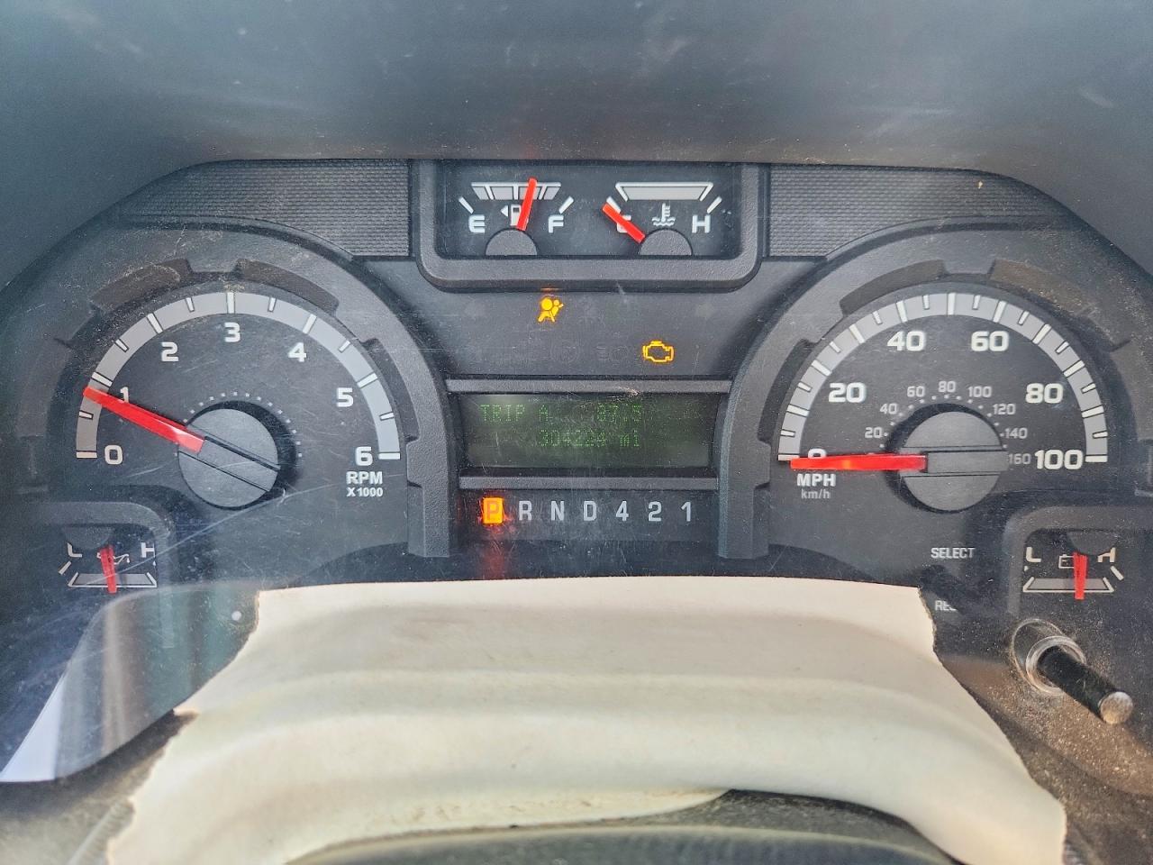 Ford Econoline E450 Super Duty Cutaway Van