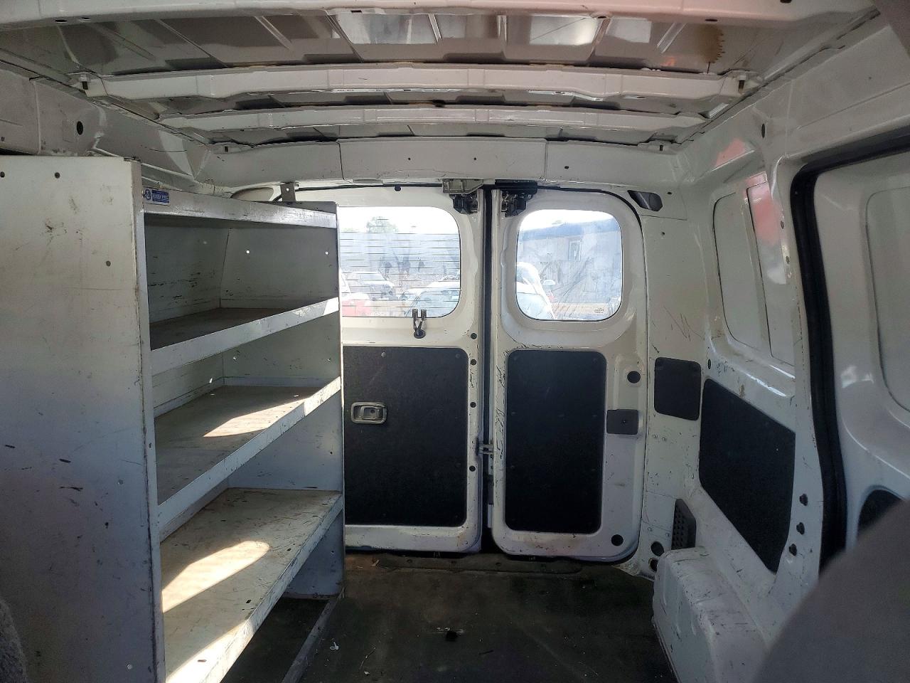 Nissan Nv S
