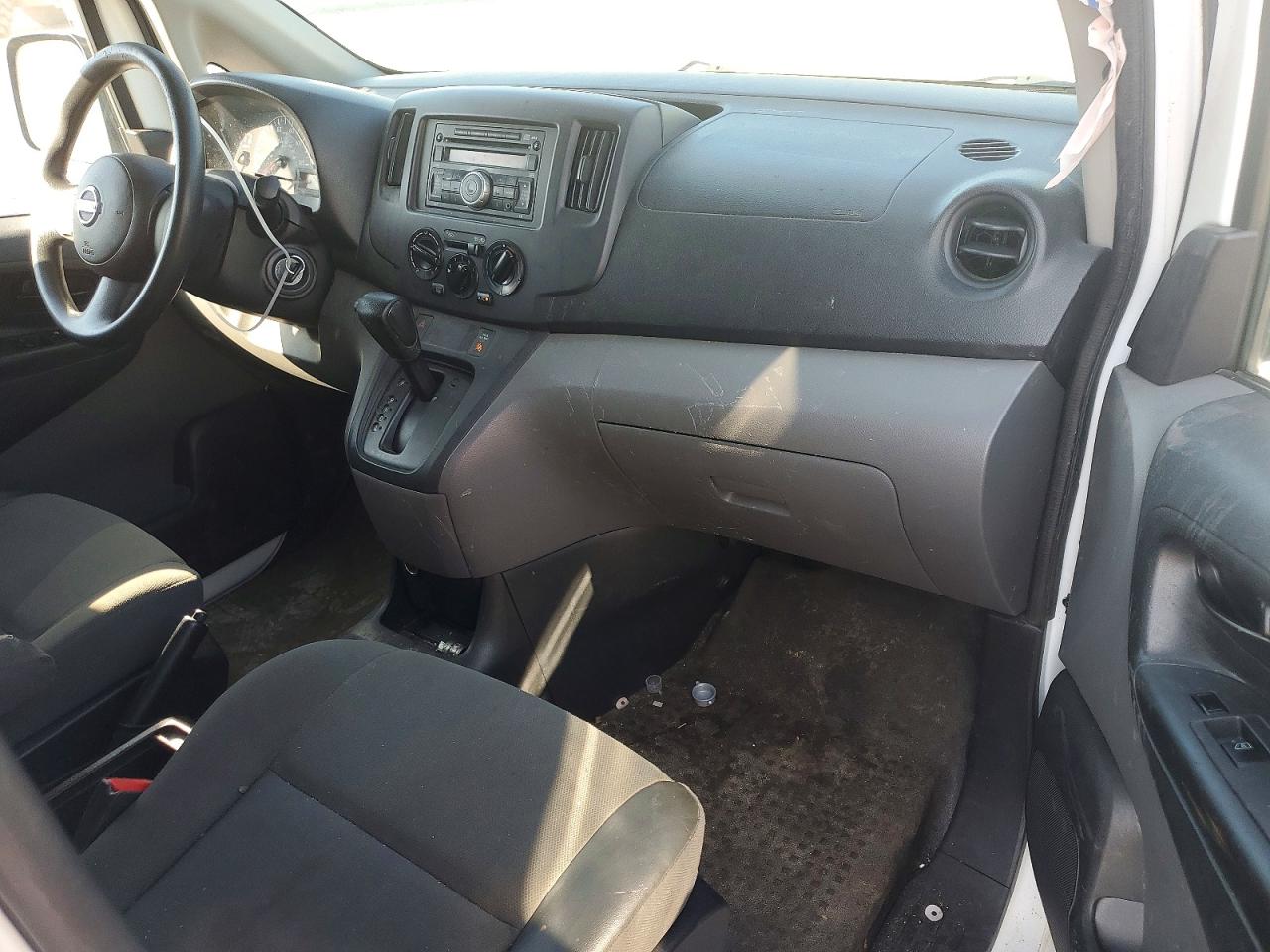 Nissan Nv S