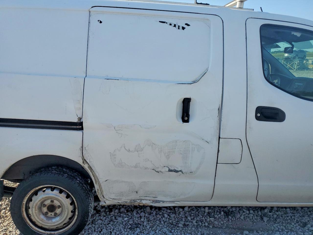 Nissan Nv S