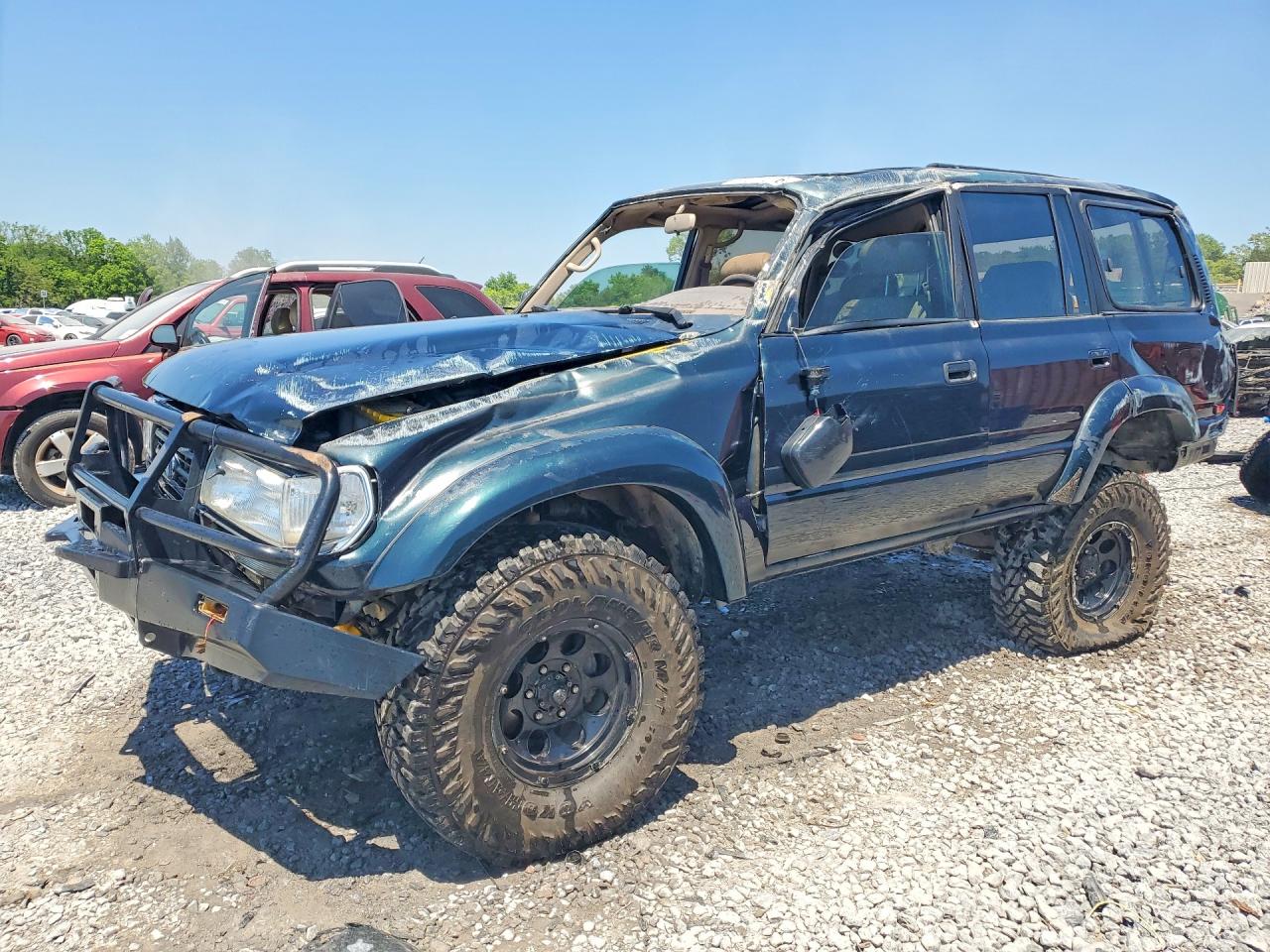 Salvage Toyota Land Cruis Image