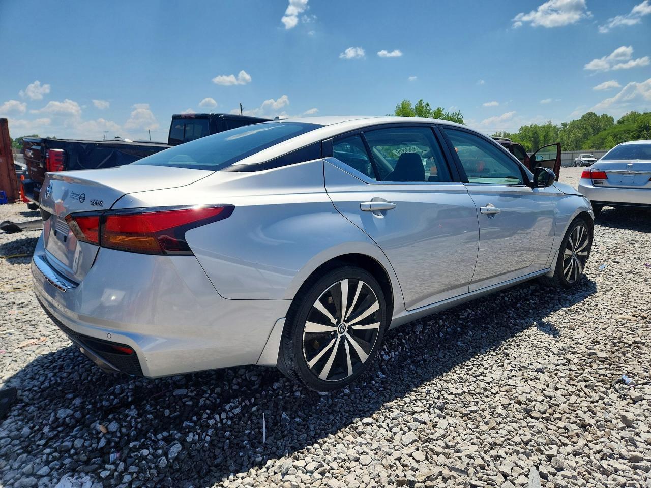 Nissan Altima Sr
