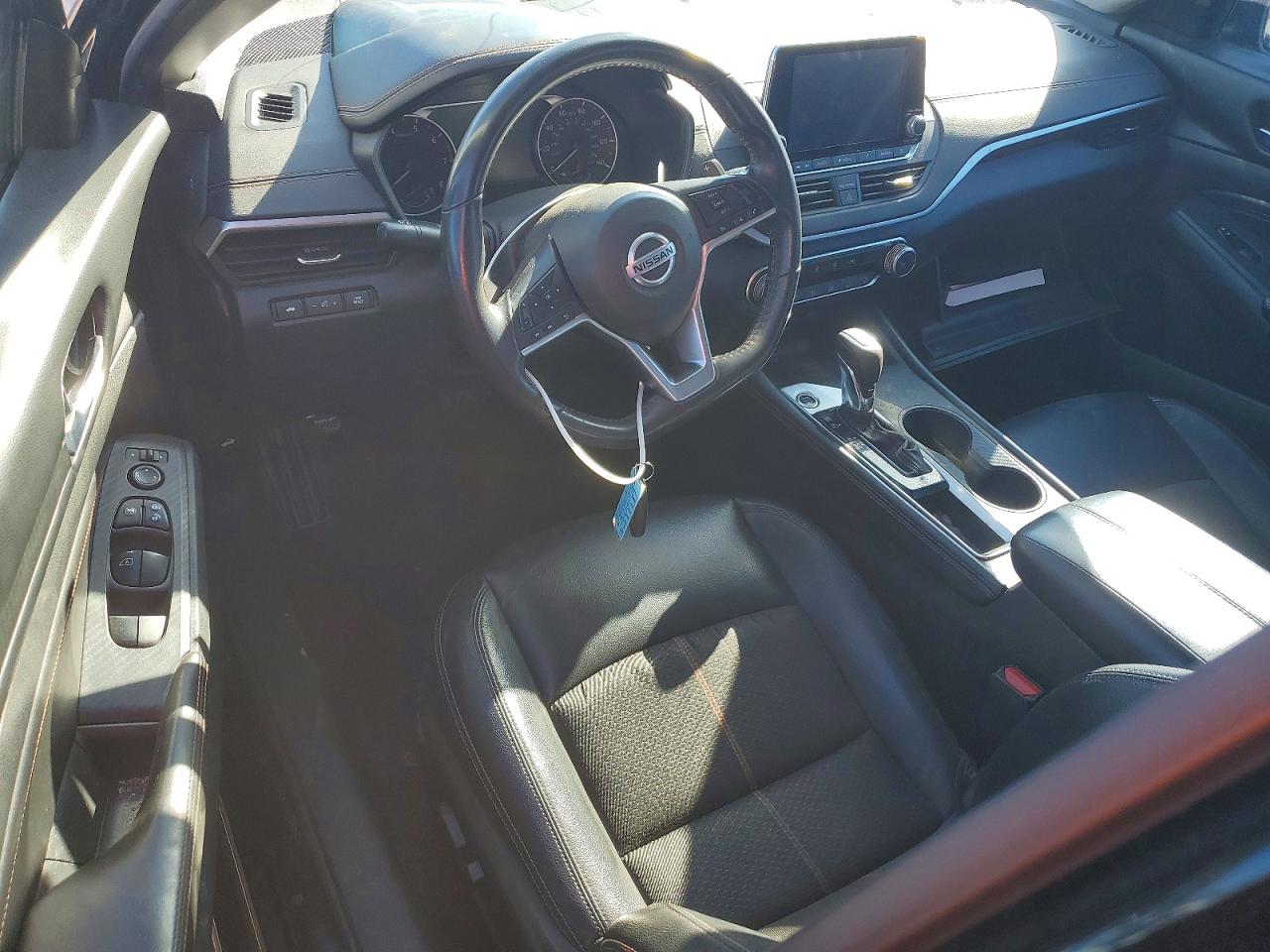 Nissan Altima Sr