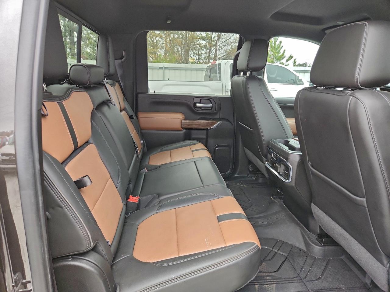 Chevrolet Silverado K3500 High Country