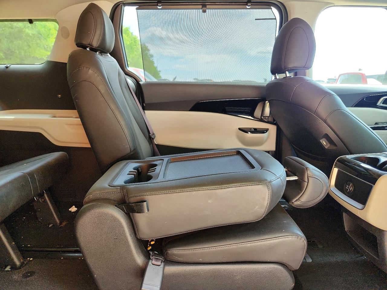 Kia Carnival Ex