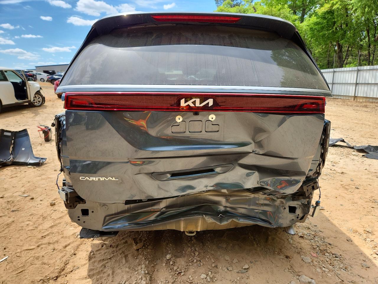 Kia Carnival Ex